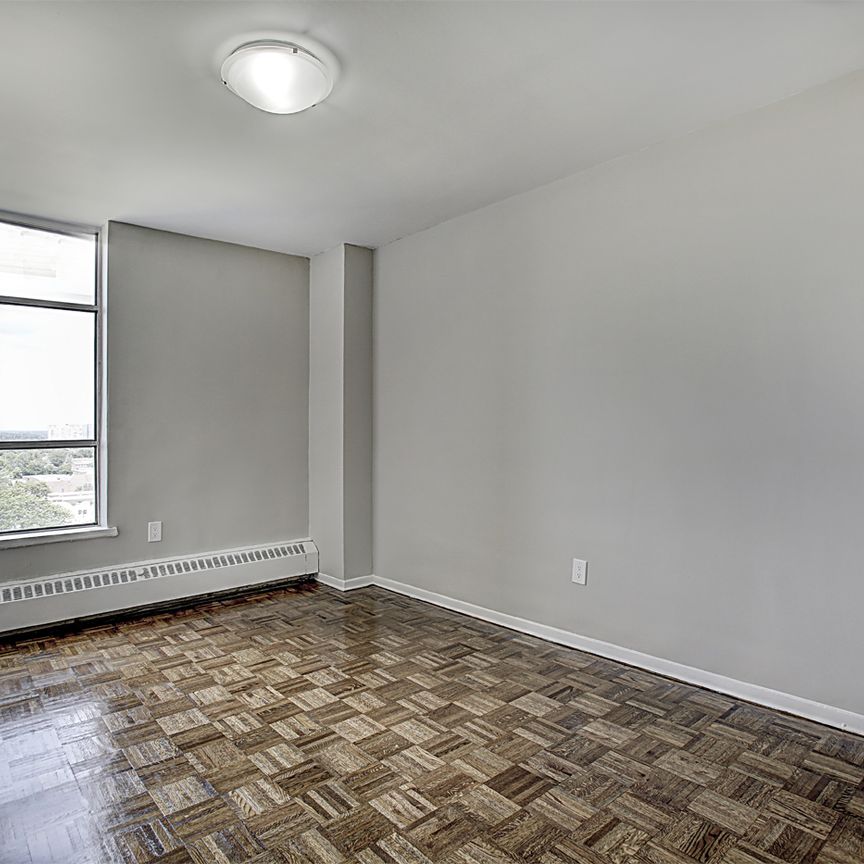 Steven Tower - Photo 1