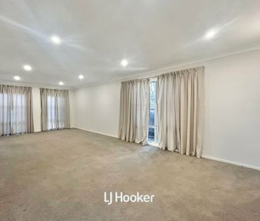 122 Warrimoo Avenue, St Ives NSW, Belconnen - Photo 6