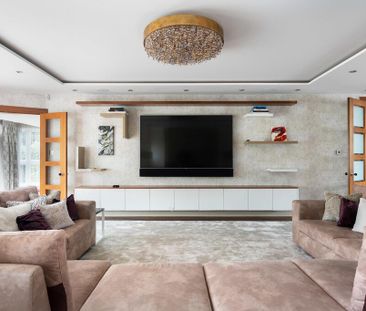 6 bedroom detached house to rent - Photo 3