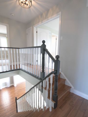 For Lease - 278 Montreal Circle, Hamilton, Ontario - Photo 4