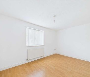 Roklis Corner, Albion Street, New Brfightobn, CH45 - Photo 3