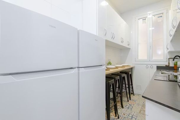 Calle de Vallehermoso, Madrid, Community of Madrid 28015 - Photo 1