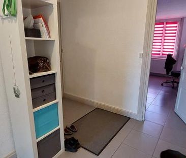 : Appartement 88.2 m² à CHAZELLES SUR LYON - Photo 1