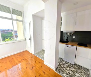 Lisboa - Belém Rua de Pedroucos T1+1 sem móveis. Remodelação a estrear - Photo 5