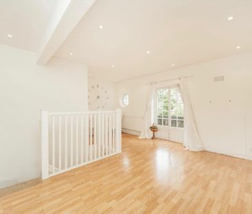 Neale Close, N2, London - Photo 2