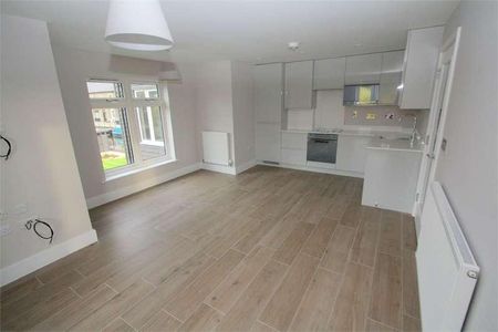 Island Apartments, Royal Quay, Harefield, UB9 - Photo 4