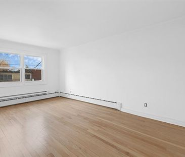 Unit : Entire unit - Photo 1