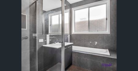 Modern & Well-Presented 3-Bedroom Home - Photo 5