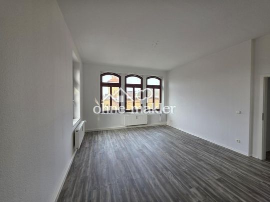 Grünes Leben im Denkmal 2 Raum - Photo 1