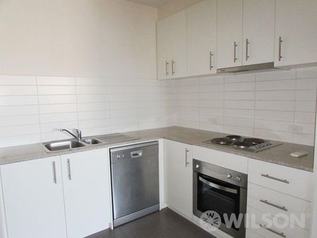 12/667 Glenhuntly Road, Caulfield VIC 3162 - Apartment For Rent | Domain - Photo 2