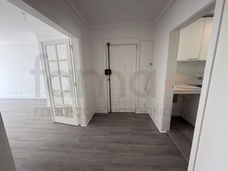 2 room luxury Flat for rent in Cascais e Estoril, Portugal - Photo 3