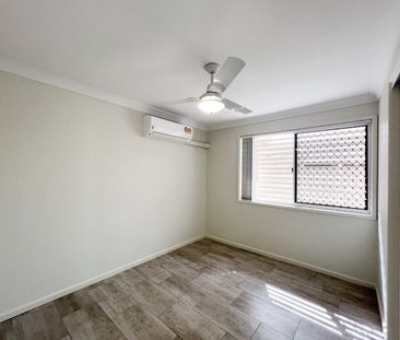 1/5 Annette Court, Labrador - Photo 2