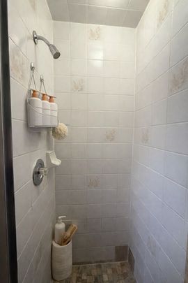 For Lease - 523 Laurie Avenue, Peterborough, Ontario - Photo 1