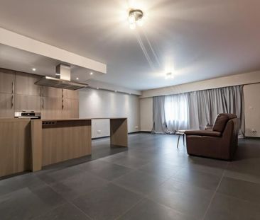 Appartement te huur in Zele - Photo 2