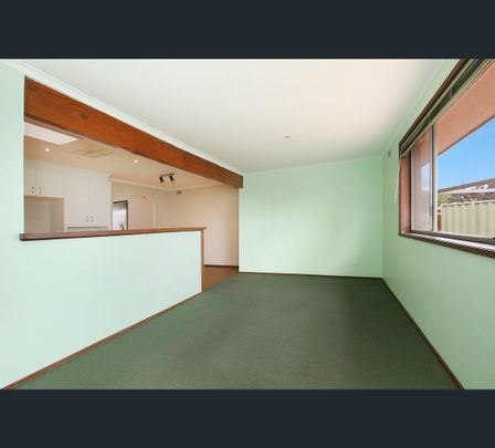 15 Galilee Crescent, Mill Park, Vic 3082 - Photo 1
