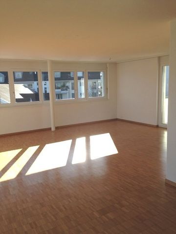 3.5 Zimmer, 86 m², 4. Stock - Foto 2
