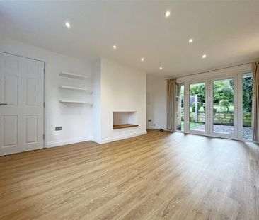 3 bedroom Detached house to rent - Photo 4