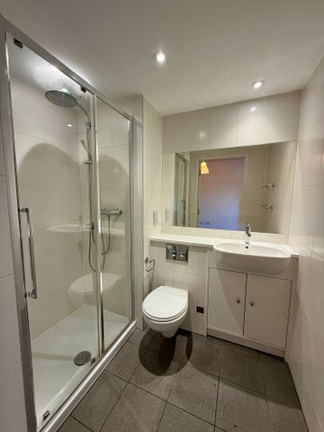 Moorfields, Liverpool, L2 - Photo 4