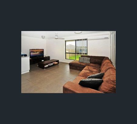 1/10 Bonogin Court, Redbank Plains, Qld 4301 - Photo 4