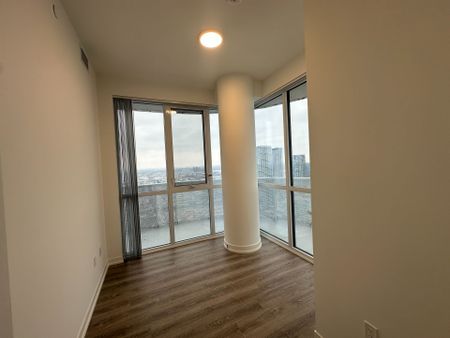 For Lease - 8 Interchange Way Unit# 4906, Vaughan, Ontario - Photo 3