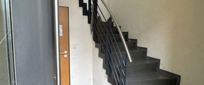 Helle renovierte 2-ZKB Wohnung in zentraler Lage von Illingen - Foto 1