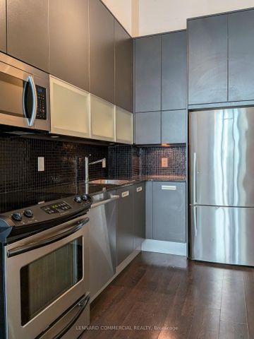 Madison Lofts - Photo 3