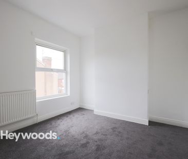 2 bed terraced house to rent in Mars Street, Stoke-on-Trent, Staffo... - Photo 3