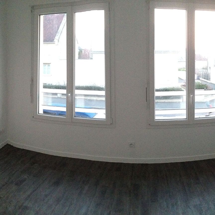 Location Appartement 1 pièce 15m² - Photo 2