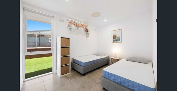 Stunning family oasis in prime location - Photo 1