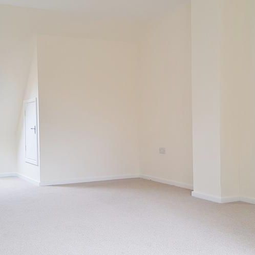 3 bedroom end of terrace house to rent - Photo 1