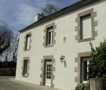 GUILERS, lieu dit Pont CABIOCH Maison T5 situé dans un écrin de ver... - Photo 4