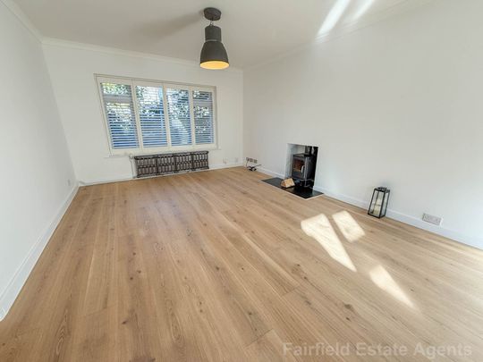 South Road, Chorleywood, WD3 - Photo 1