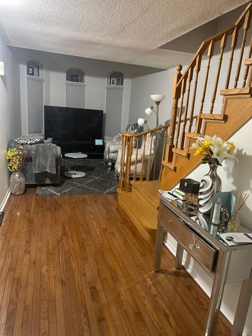 For Lease - 1215 Wadebridge Crescent Unit# Upper, Oshawa, Ontario - Photo 2