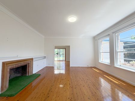 Turramurra NSW 2074 - House For Rent | Domain - Photo 3
