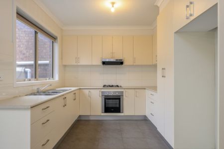 Modern Townhouse Living - Entrance to Property Via Laneway in Sussex St - Photo 5