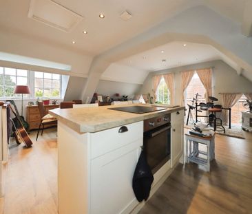 The Village, Kidderminster, Chaddesley Corbett - Photo 1