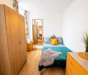 4 bedroom house to rent - Photo 2