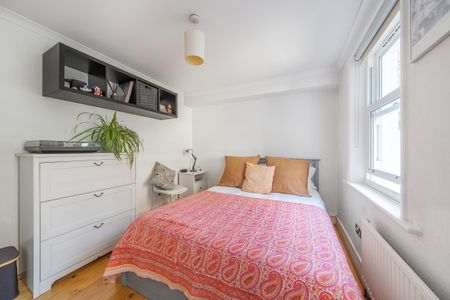 Victoria Road, London, NW6 - Photo 3