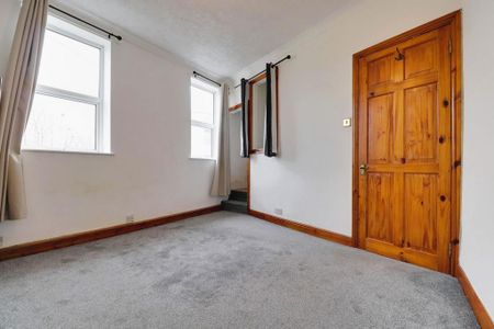 1 bedroom terraced house to rent - Photo 5