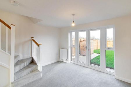2 bedroom terraced house to rent - Photo 3