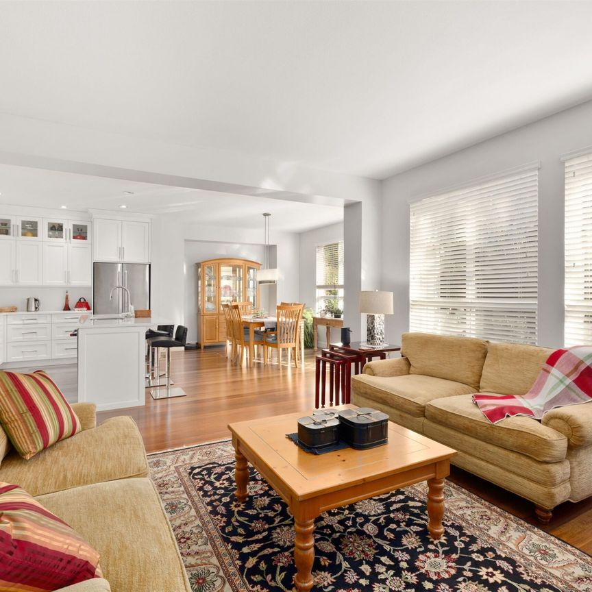 Beautiful Detached Home in Cambria at Rosemary Heights! - Photo 1