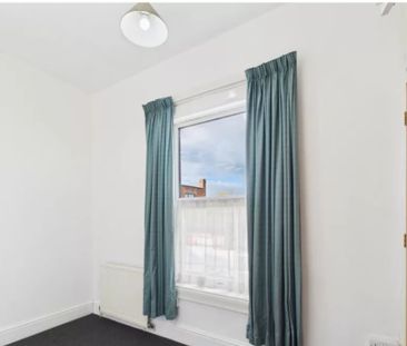 3 Bed Semi-Detached House, Latham Road, CV5 - Photo 4