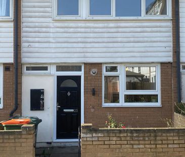 3 bedroom maisonette to rent - Photo 5