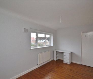 1 bedroom in a house share to rent - Photo 6