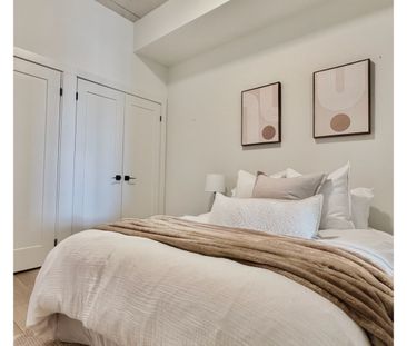 For Lease - 24 Augusta Street Unit# 205, Hamilton, Ontario - Photo 3