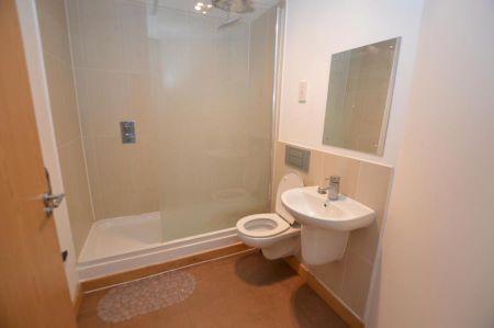 2 bedroom apartment to rent Heia Wharf, Hawkins Road, Colchester, CO2 - Photo 5