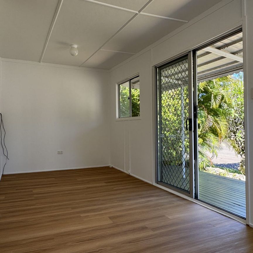 Renovated in the heart of Nambour - Photo 1