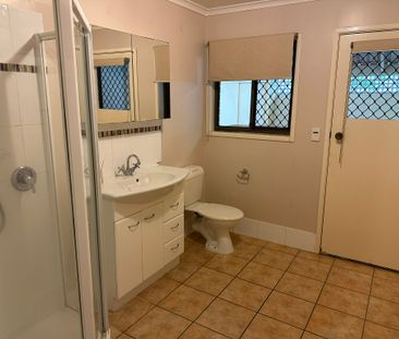22 Minto Crescent, Arana Hills QLD 4054 - House For Rent | Domain - Photo 1