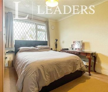 3 bedroom terraced house to rent - Photo 5