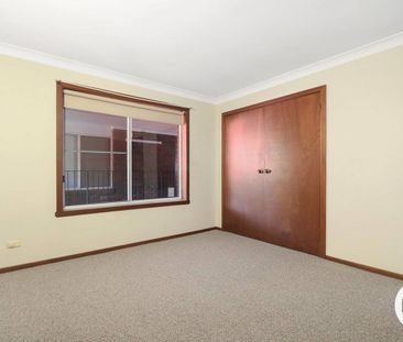 SECOND STOREY UNIT LOCATED IN CENTRAL ALBURY - Photo 2